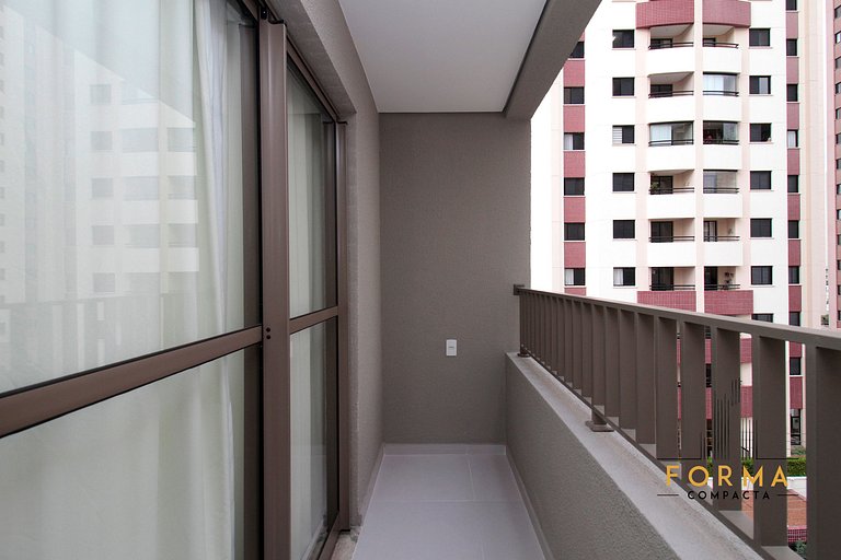 Studio c/ Piscina a 350 metros do Metro Tatuapé