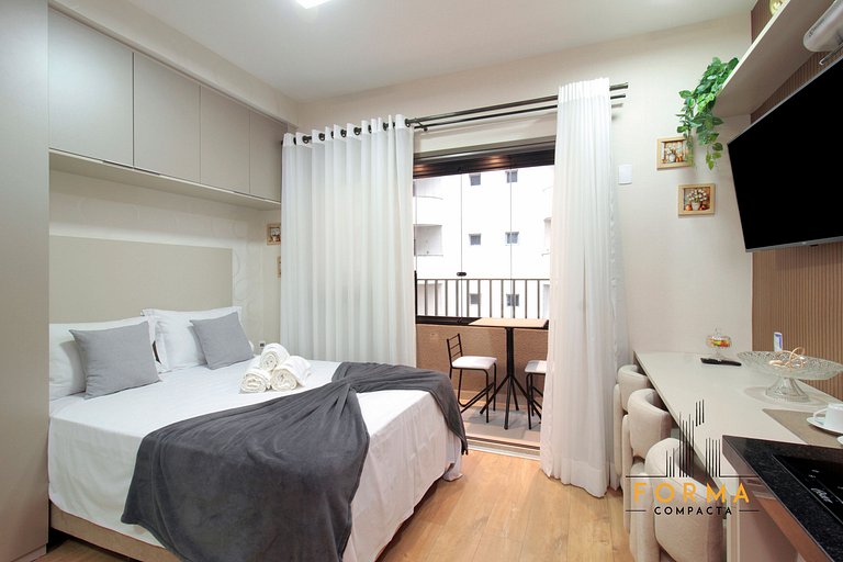 M710 Studio c/ cozinha completa no Tatuapé