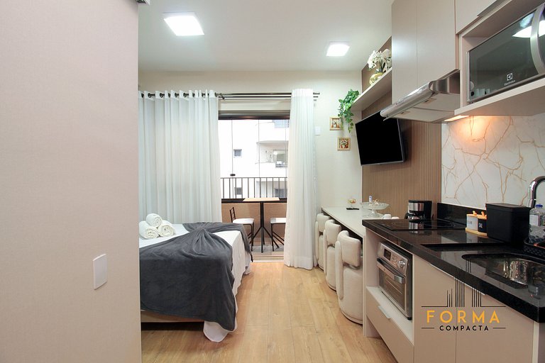 M710 Studio c/ cozinha completa no Tatuapé