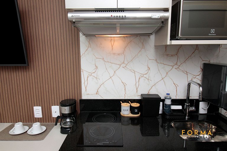 M710 Studio c/ cozinha completa no Tatuapé