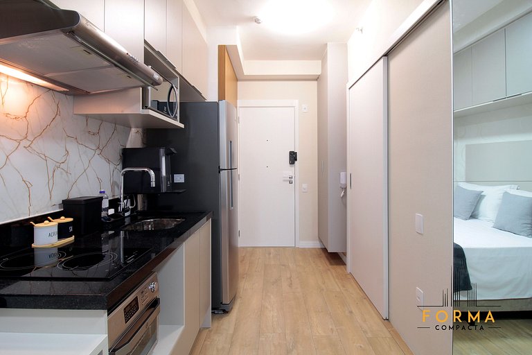 M710 Studio c/ cozinha completa no Tatuapé