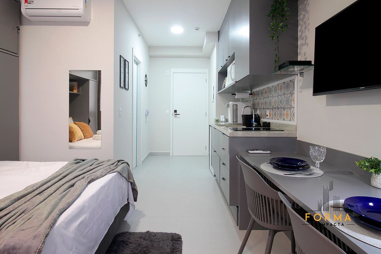 M107 Studio c/ varanda espaçosa | Tatuapé