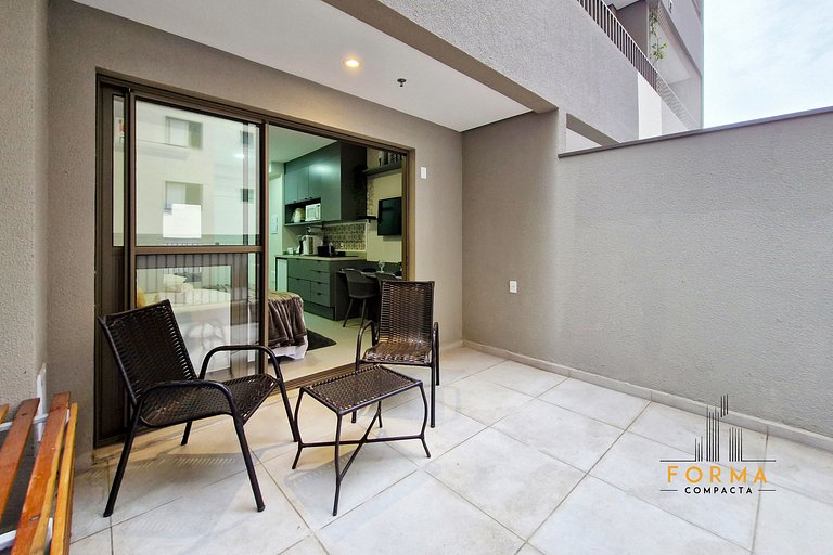 M107 Studio c/ varanda espaçosa | Tatuapé