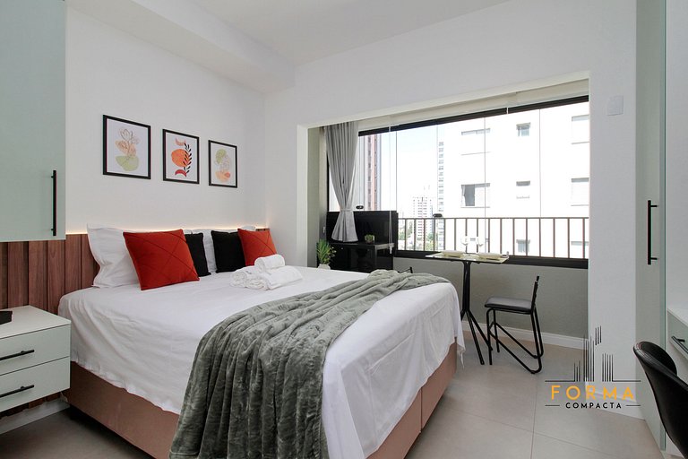 M806 Studio estiloso c/ varanda