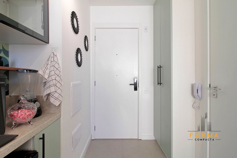 M806 Studio estiloso c/ varanda