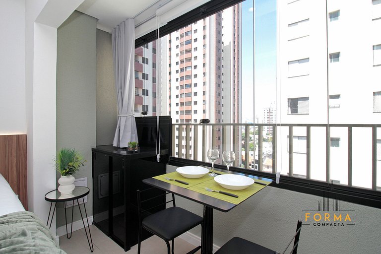 M806 Studio estiloso c/ varanda