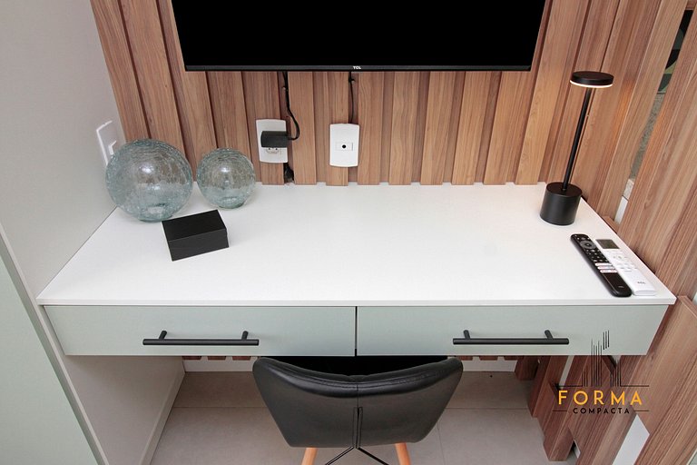 M806 Studio estiloso c/ varanda