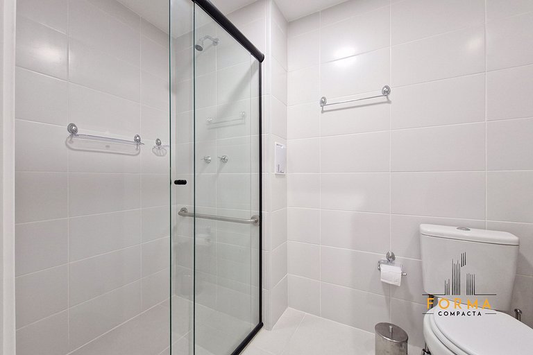 M806 Studio estiloso c/ varanda