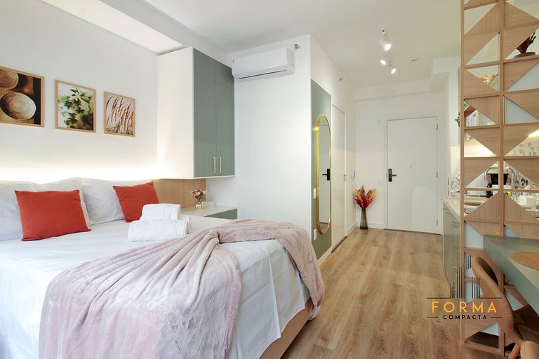 M807 Studio c/ Varanda e Vista Aberta | Tatuapé