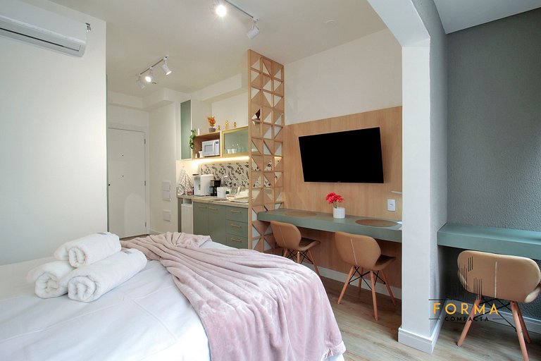 M807 Studio c/ Varanda e Vista Aberta | Tatuapé