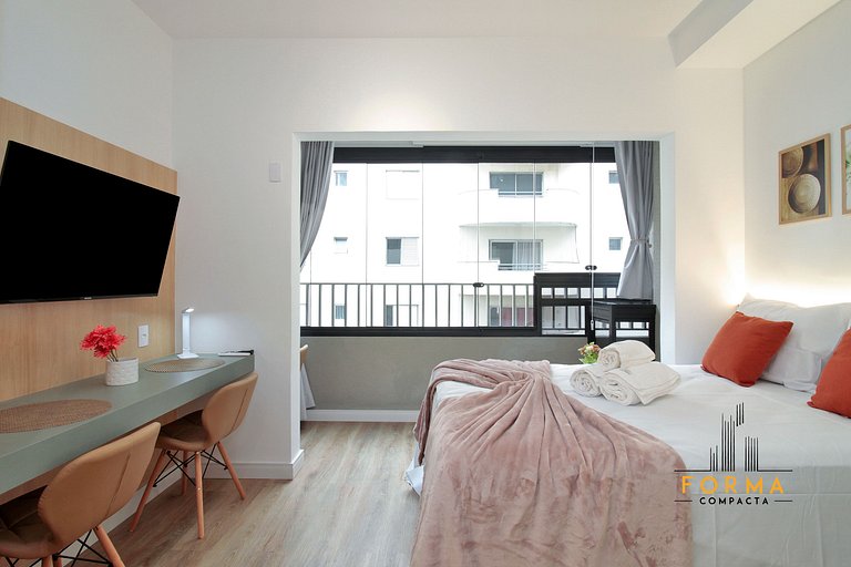 M807 Studio c/ Varanda e Vista Aberta | Tatuapé