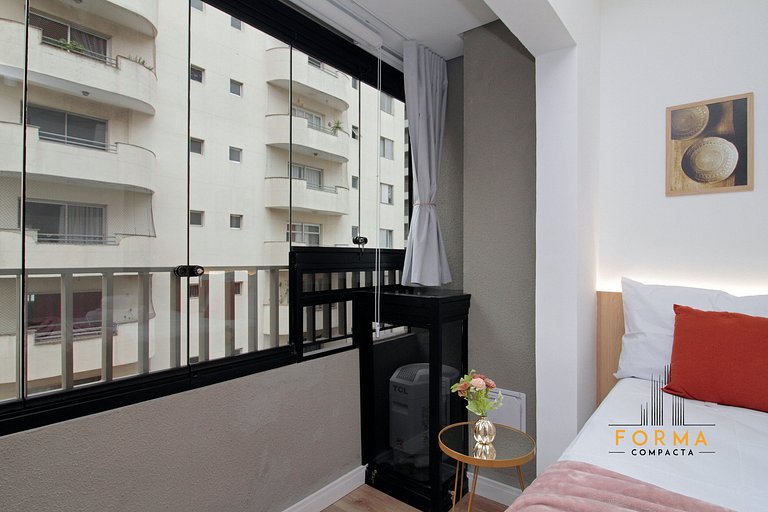 M807 Studio c/ Varanda e Vista Aberta | Tatuapé